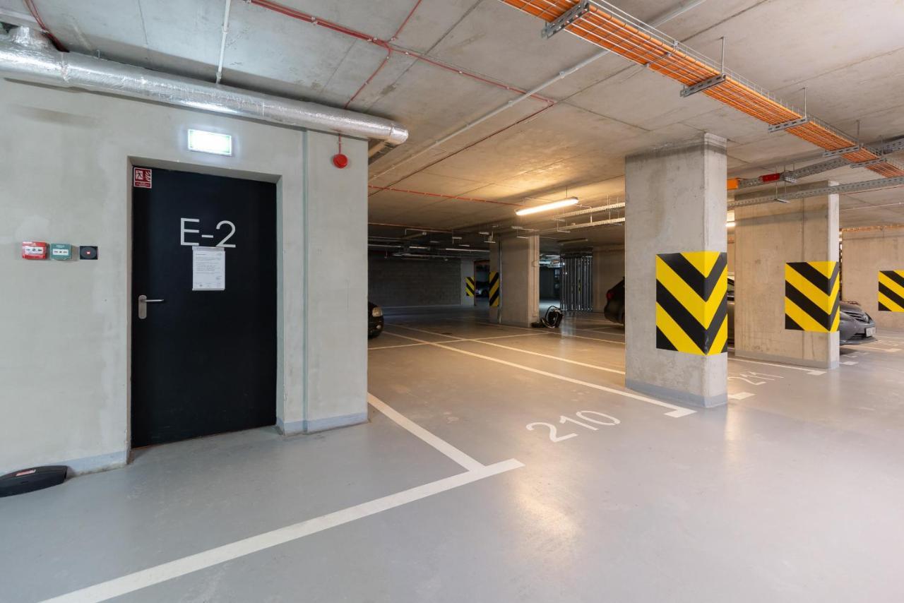 Loft Apartment With Parking In Warsaw By Noclegi Renters Εξωτερικό φωτογραφία