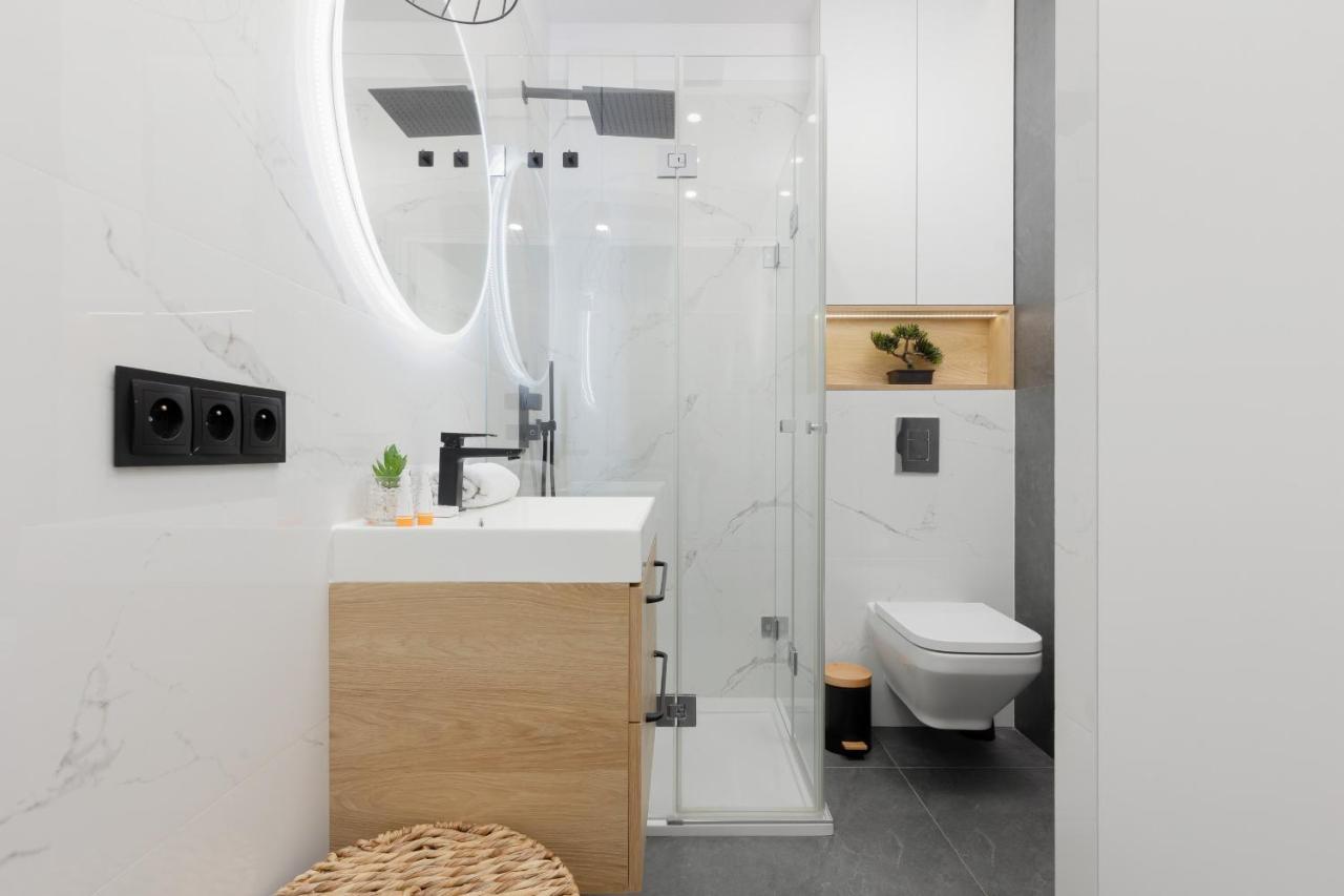 Loft Apartment With Parking In Warsaw By Noclegi Renters Εξωτερικό φωτογραφία